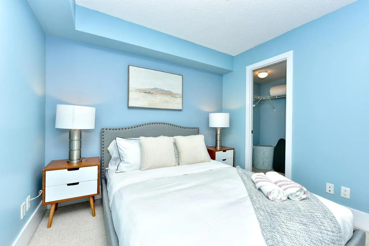 Rs Tridel Boutique Suites Toronto Aparthotel