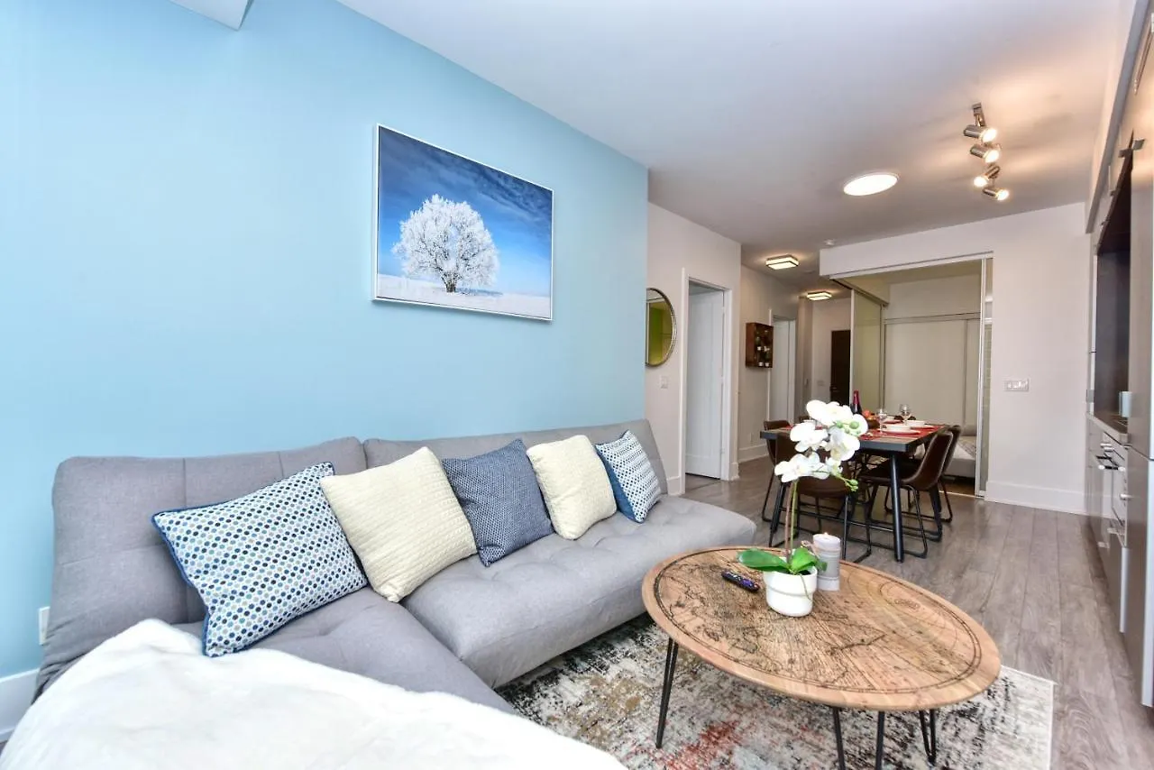 Rs Tridel Boutique Suites Toronto Aparthotel