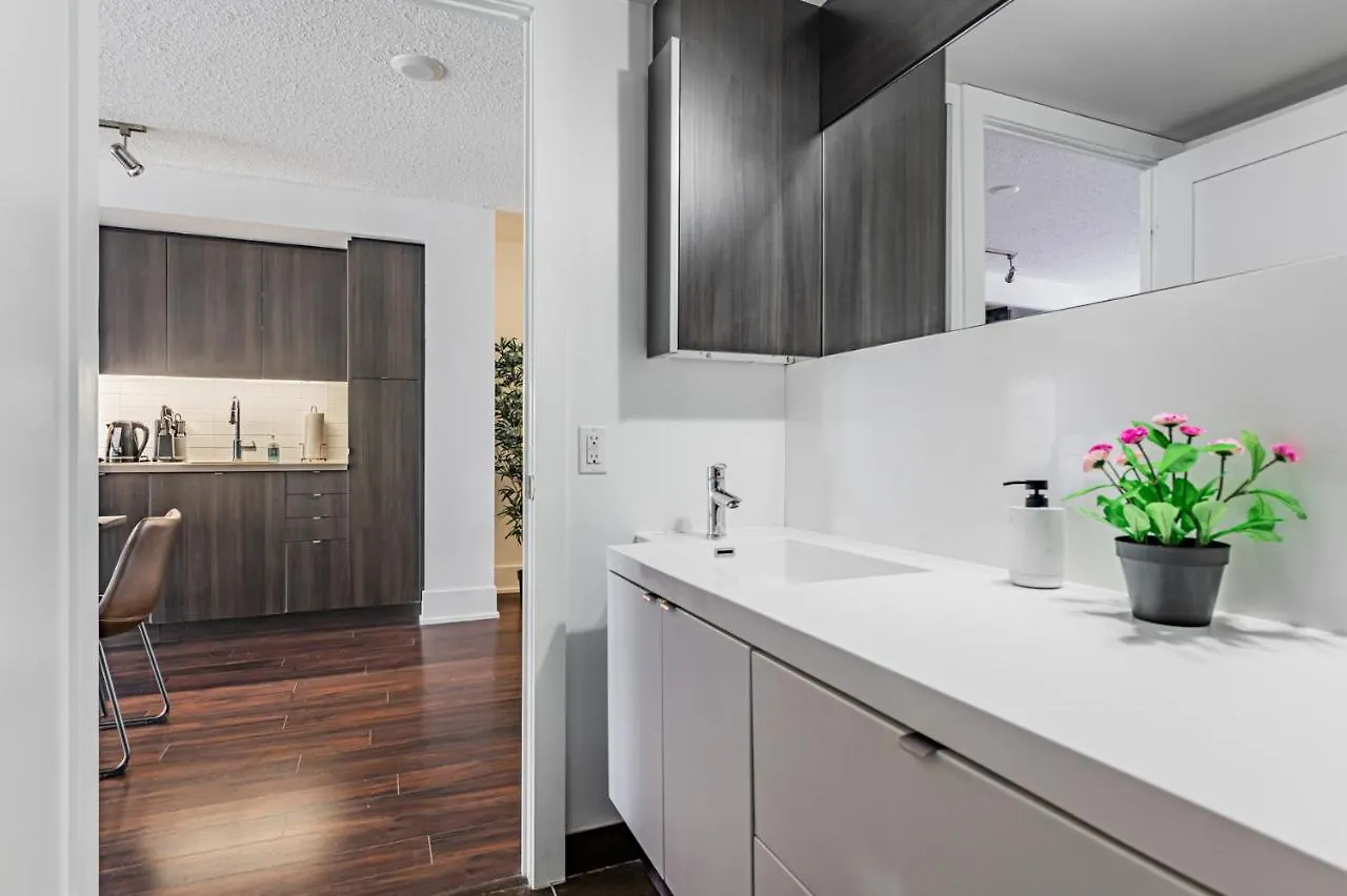 Rs Tridel Boutique Suites Toronto Canada