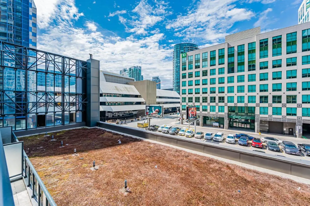 Rs Tridel Boutique Suites Toronto Aparthotel
