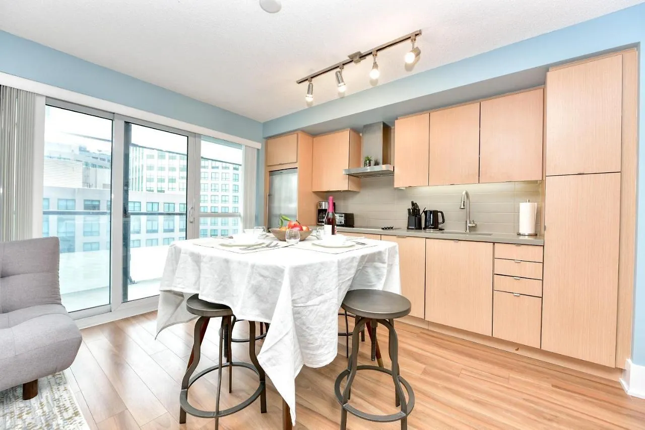 Rs Tridel Boutique Suites 토론토 0*,  캐나다